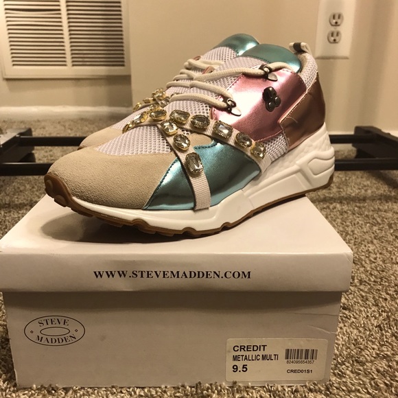 Steve Madden Shoes - Steve Madden casual sneakers